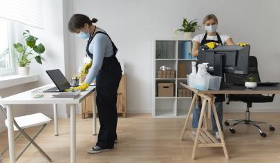 Benefits of Professional Cleaning vs. DIY Cleaning in Dubai and Abu Dhabi