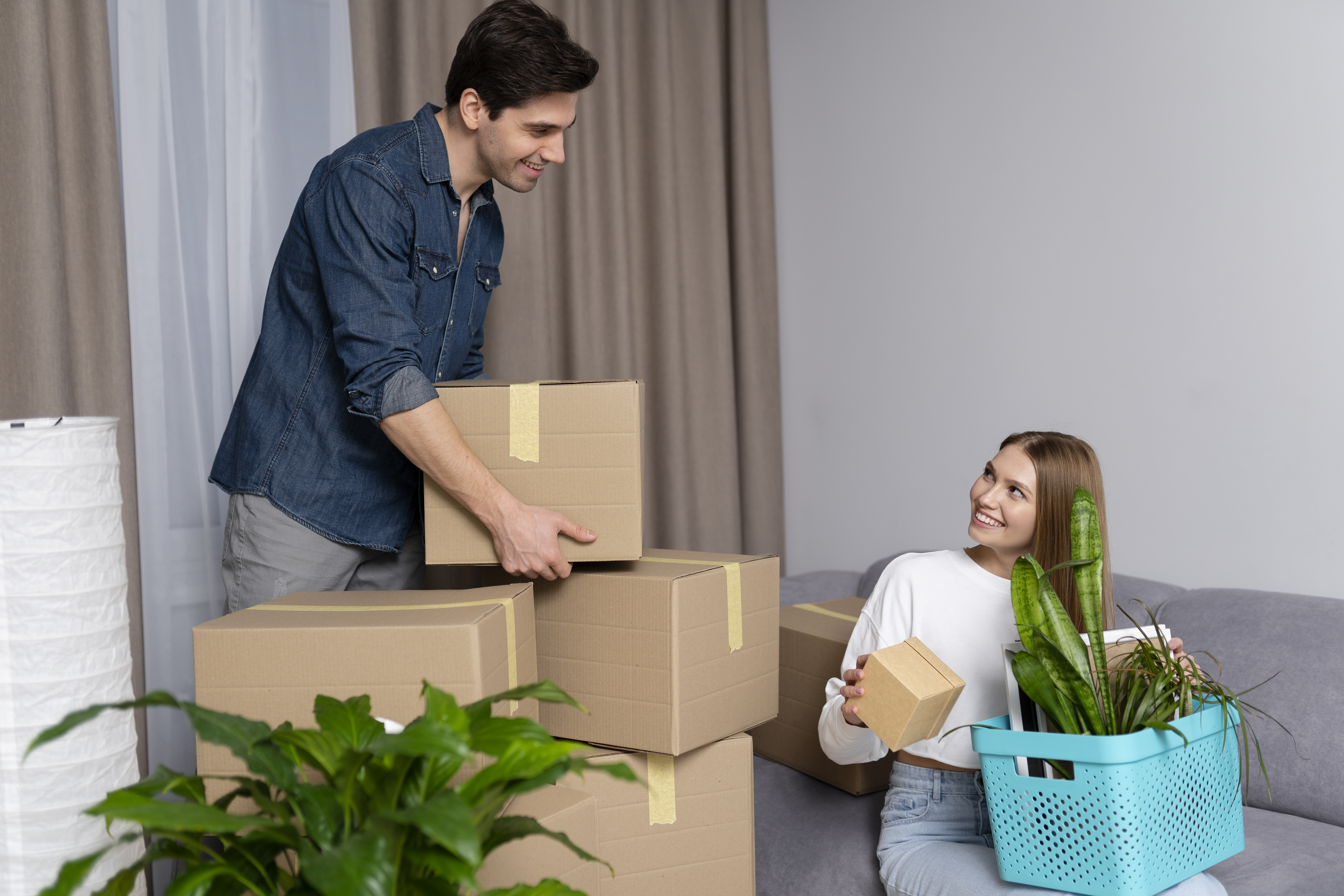 The Ultimate Moving Checklist for UAE Residents 