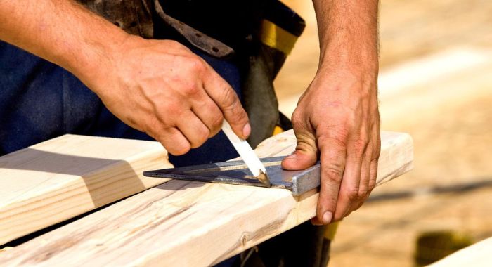 How Much Does Cost for Carpenter in UAE